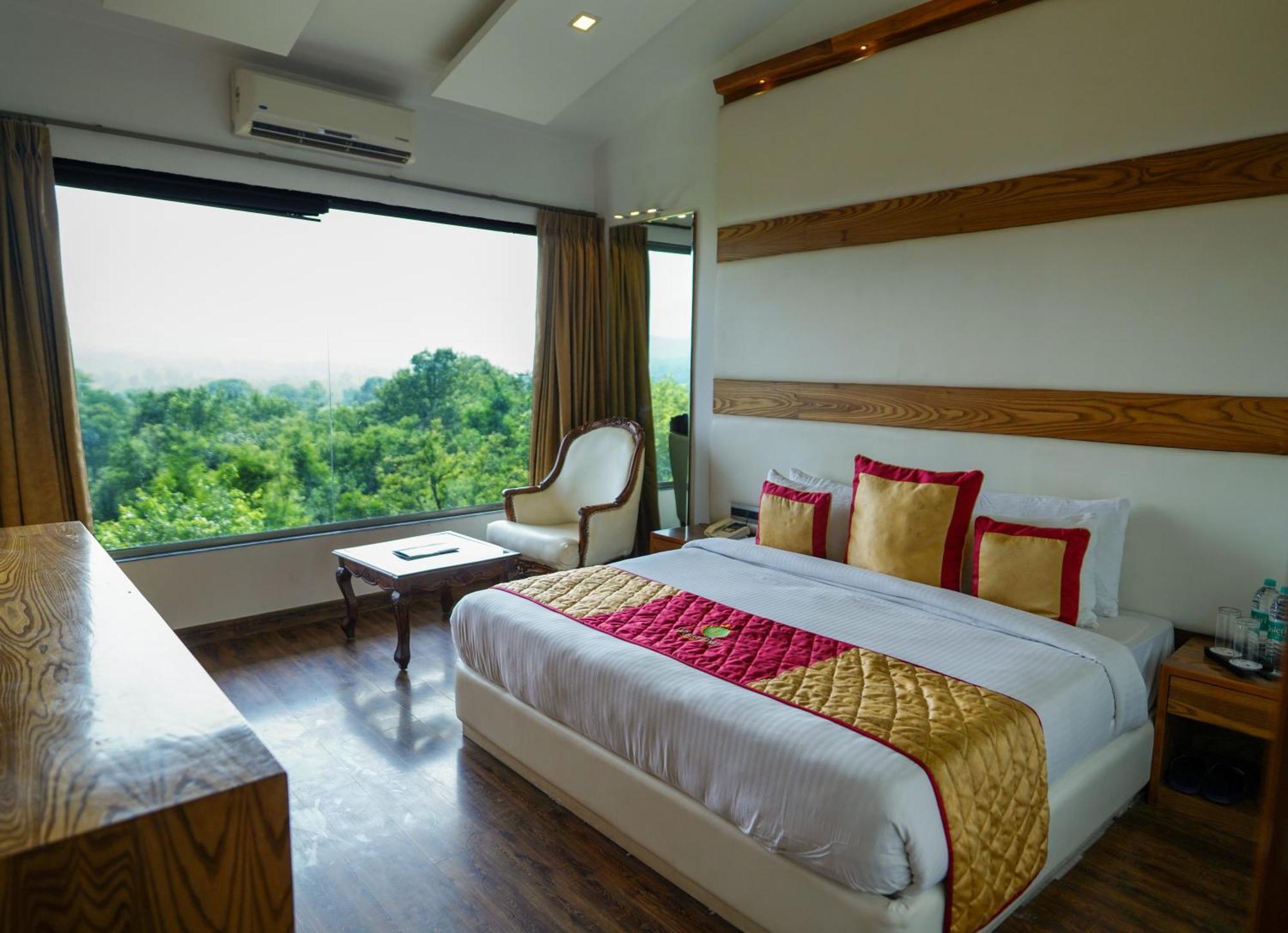 Premium Suite